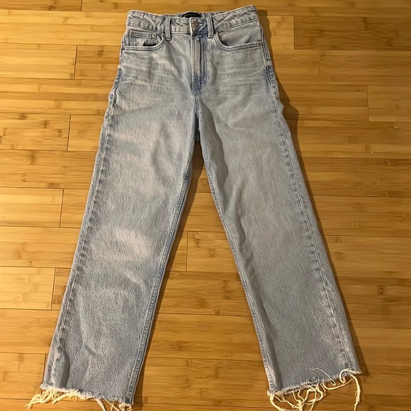 ASOS DESIGN cropped easy straight jean - light blue - Picture 2 of 4